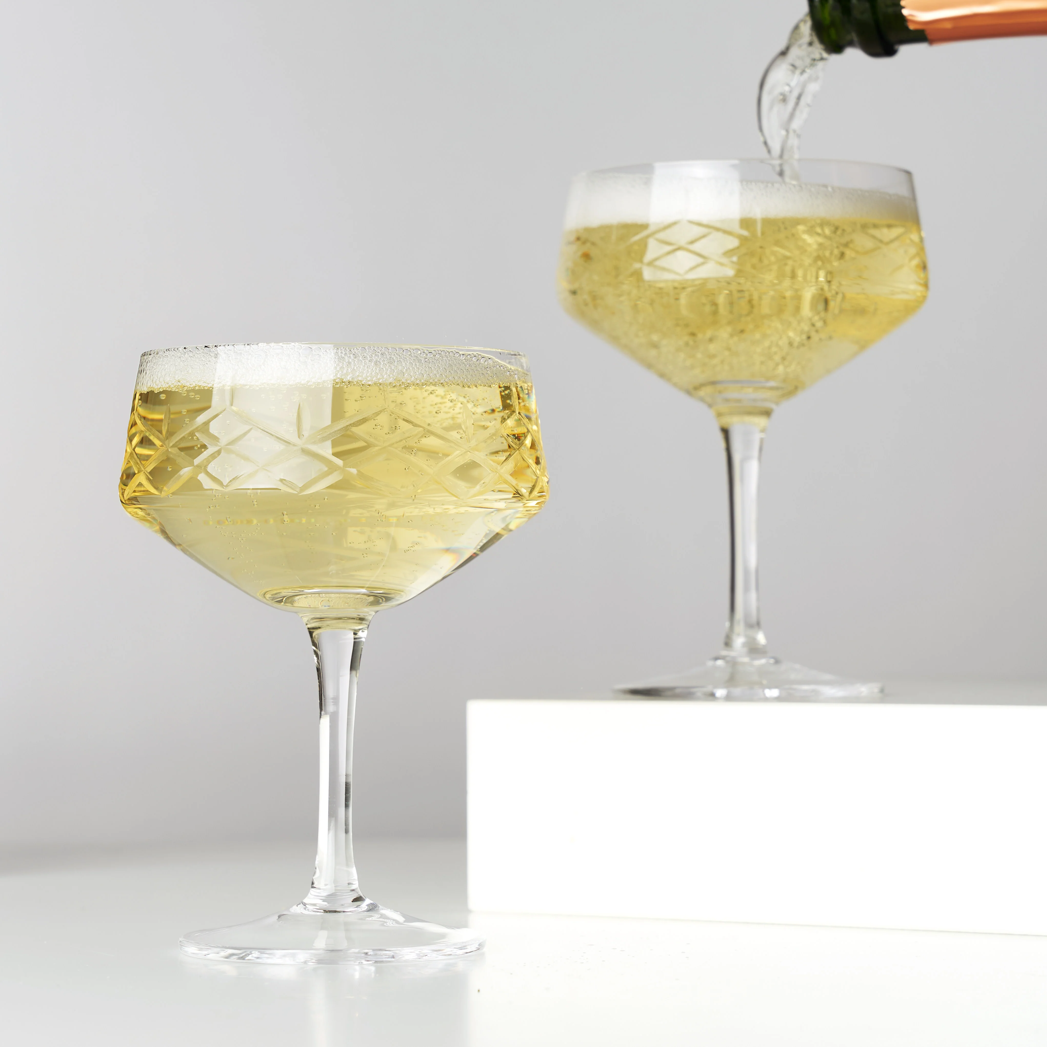 Admiral Crystal Coupe Glasses - Image 3
