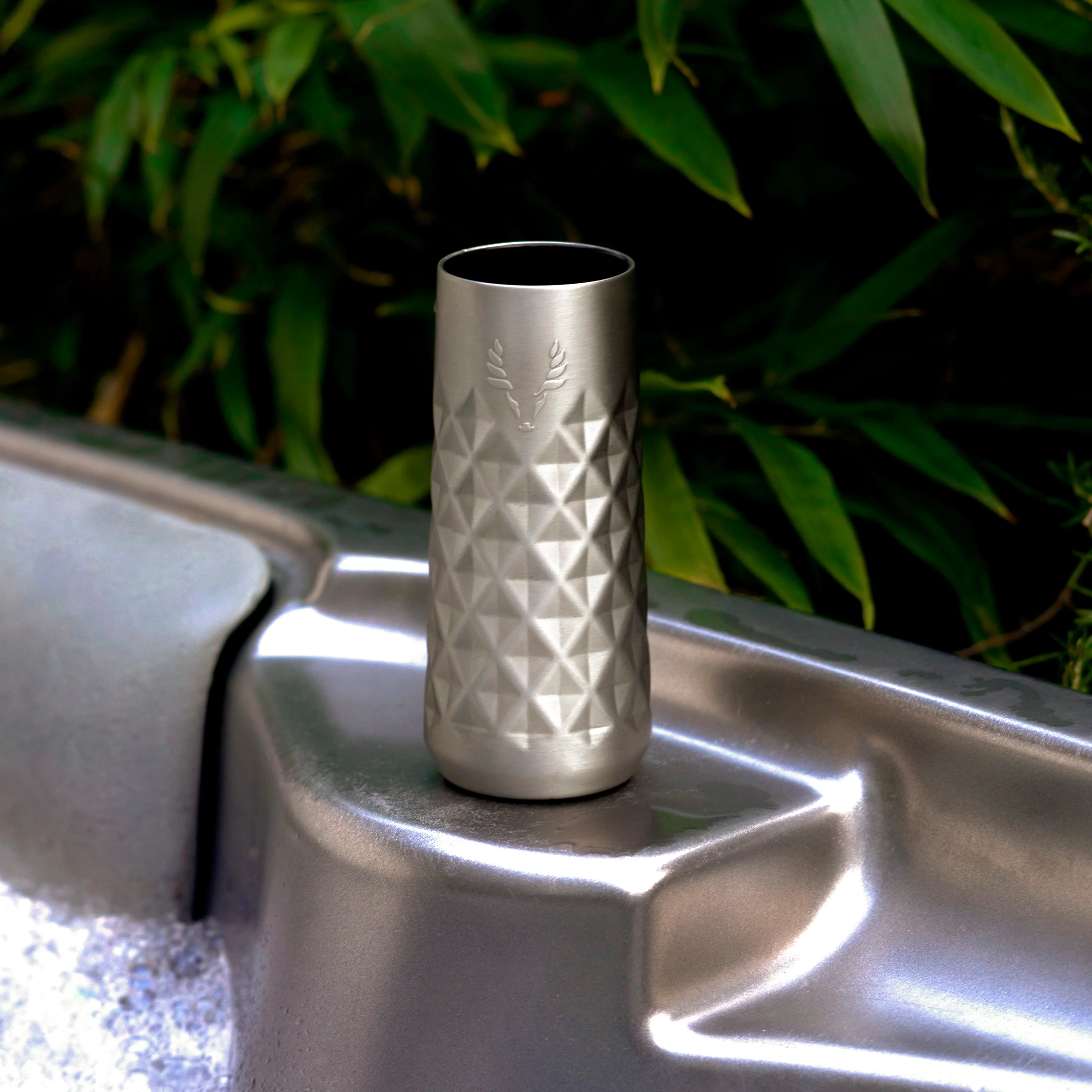 Paragon Stainless Steel Champagne Flute in Platinum - Image 2