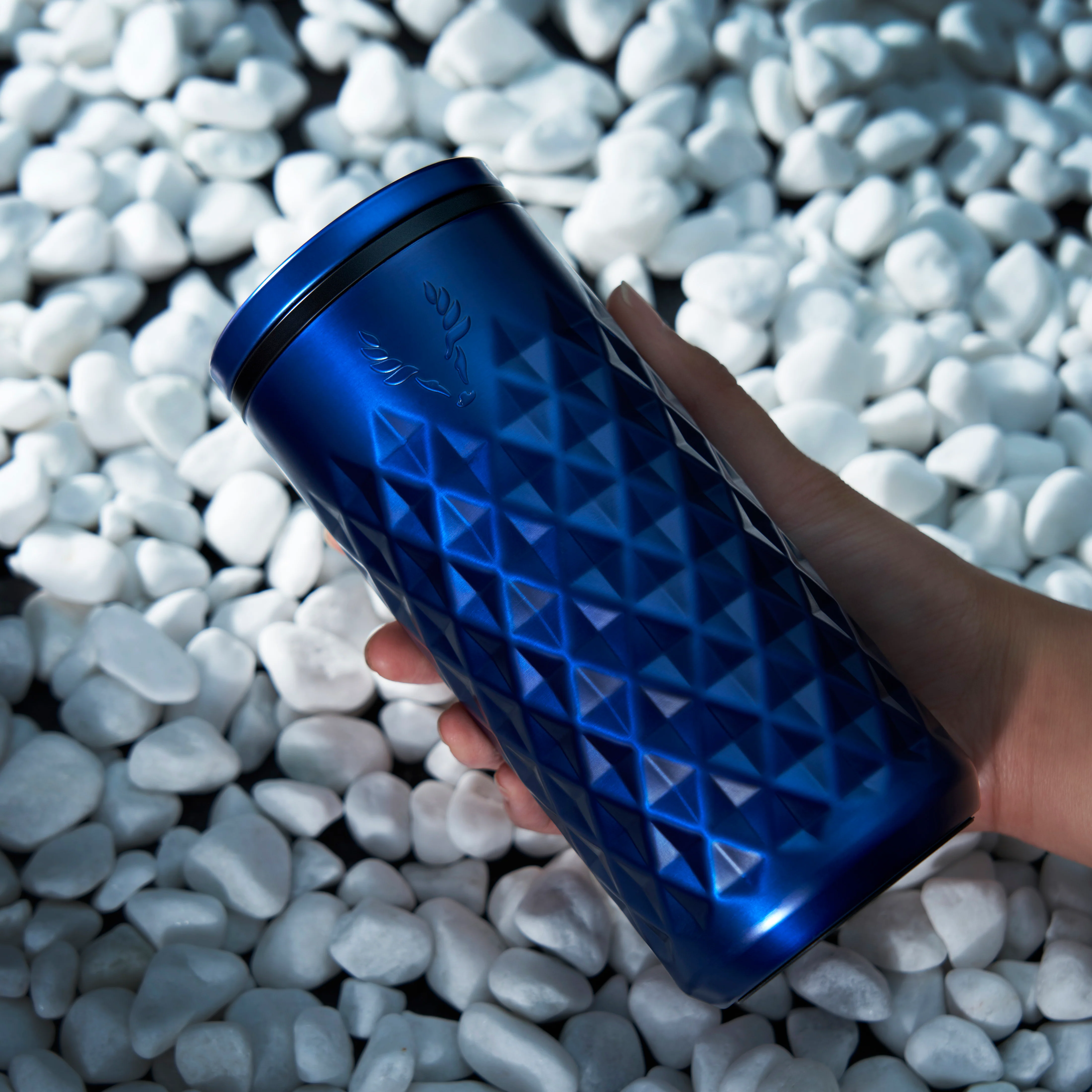 Paragon Stainless Steel Highball Tumbler in Electric Blue - Image 3